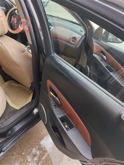 دایۆ لەیسیتی